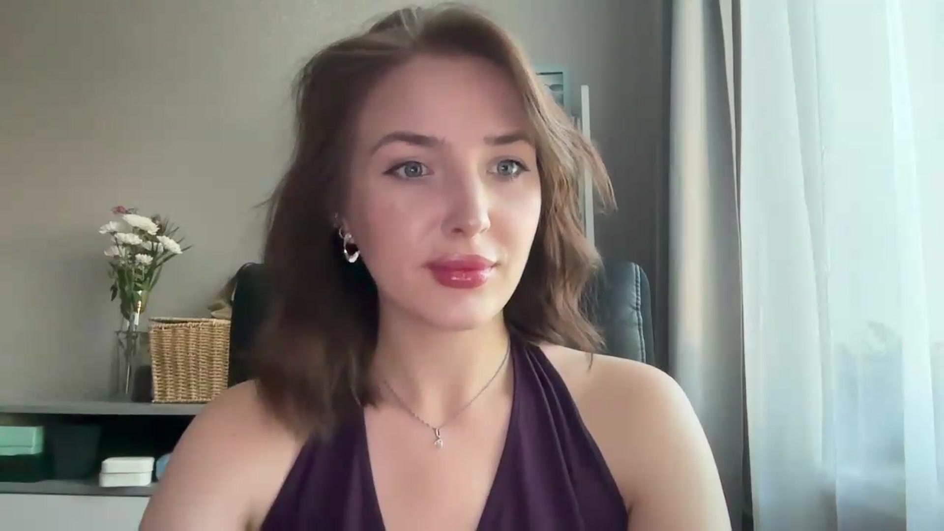 Gallery image thumbnail from Di_Pearl's myfreecams stream on, 06/19/2026, 16:14 image 11 of 20