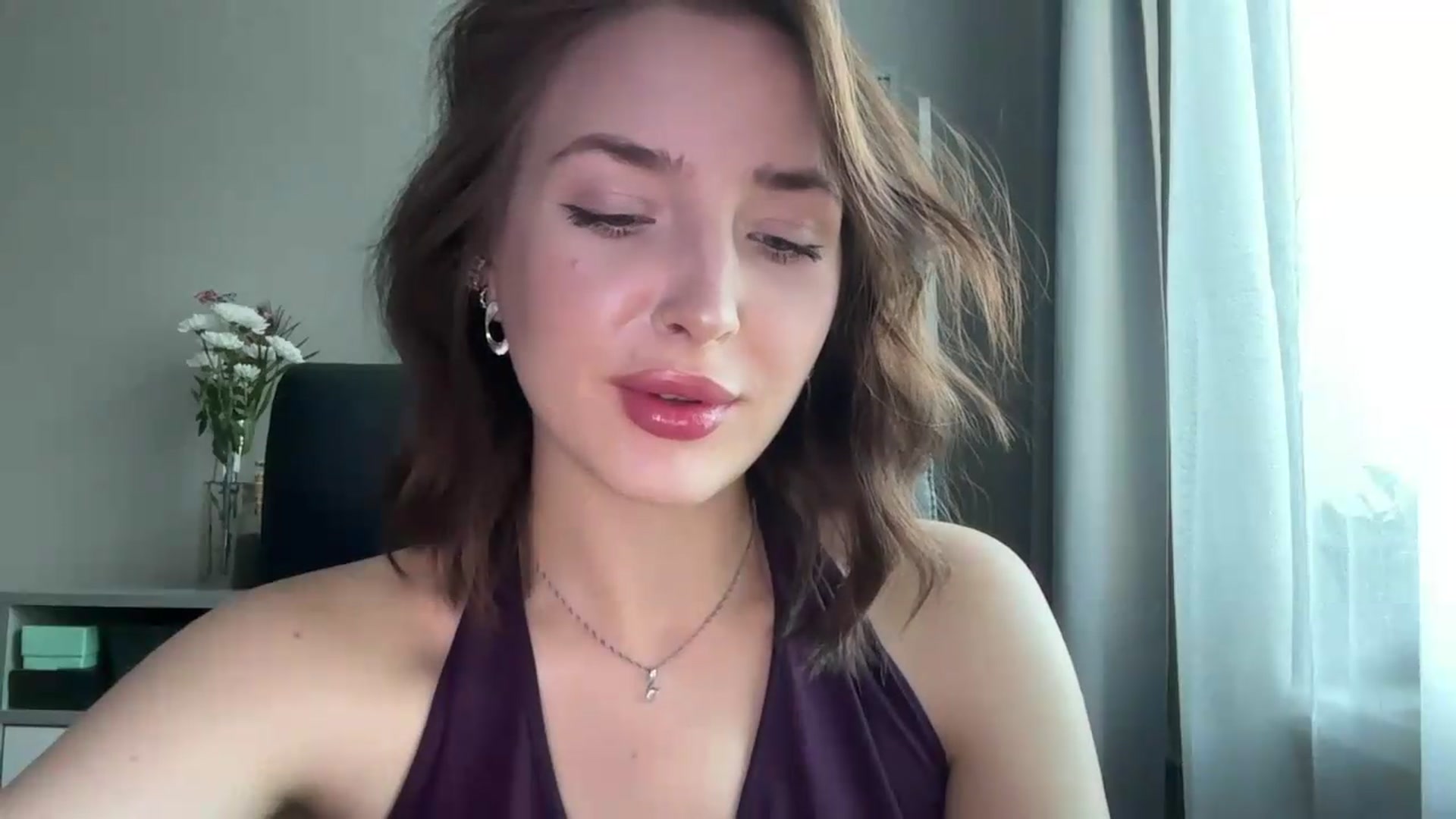 Gallery image thumbnail from Di_Pearl's myfreecams stream on, 06/19/2026, 16:14 image 12 of 20