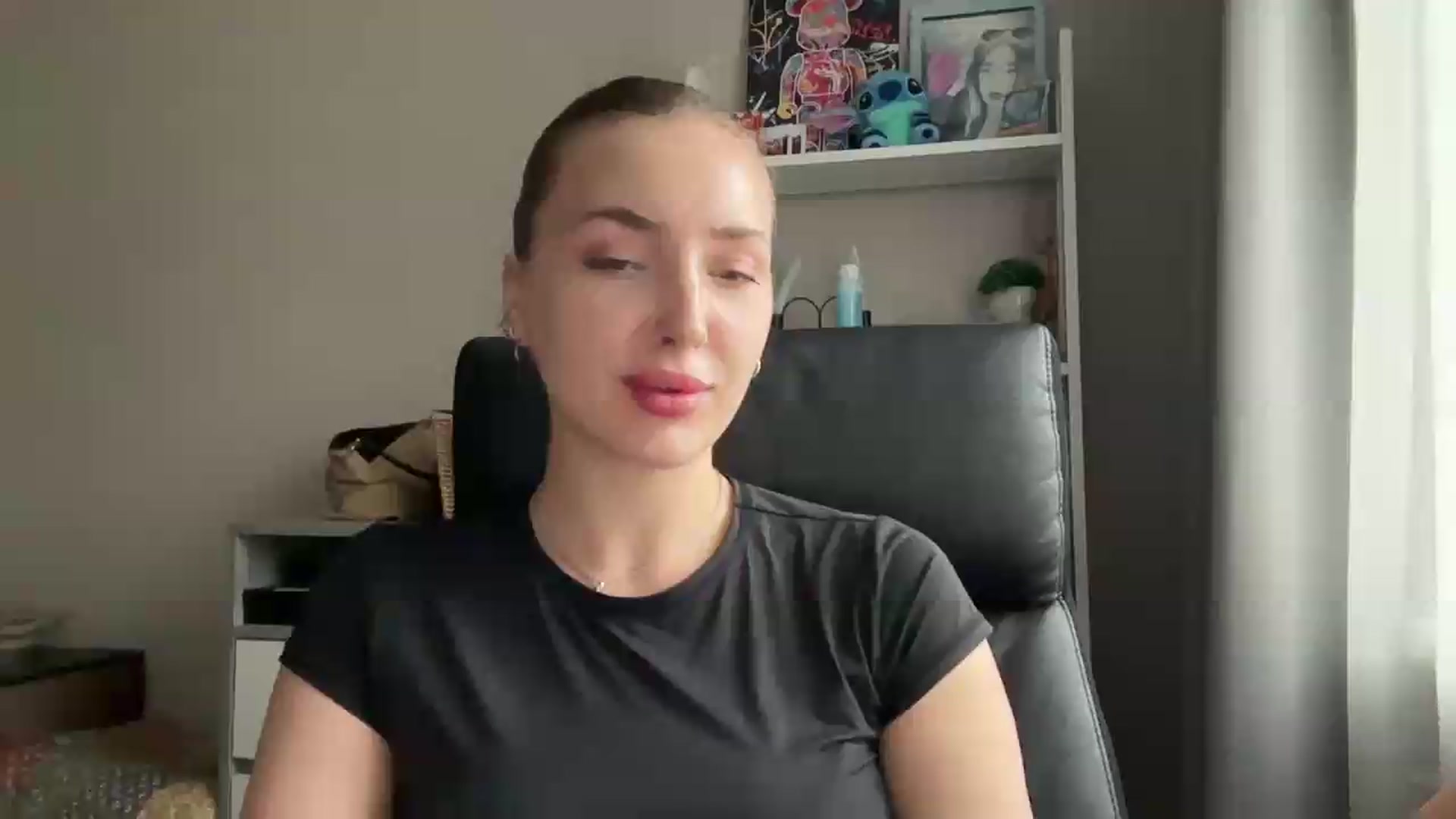 Gallery image thumbnail from Di_Pearl's myfreecams stream on, 06/23/2026, 16:18 image 4 of 20