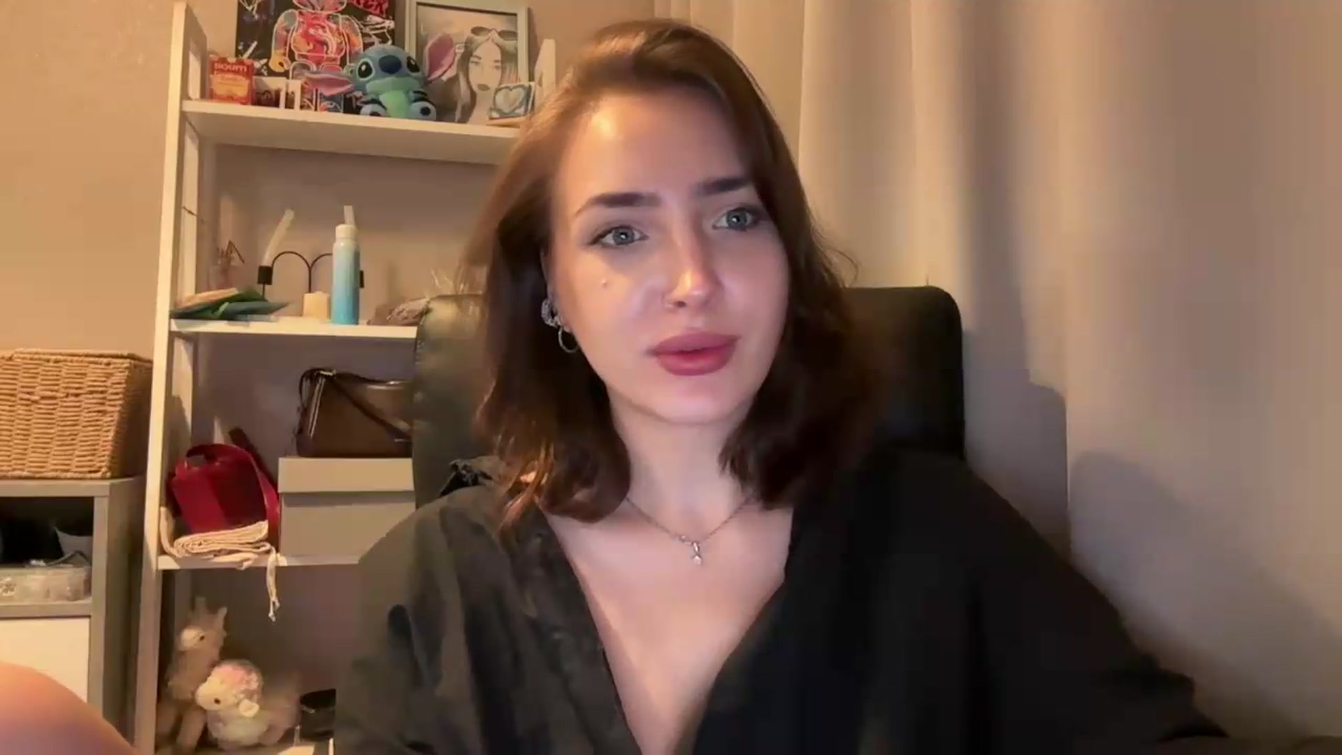 Gallery image thumbnail from Di_Pearl's myfreecams stream on, 06/24/2026, 22:08 image 2 of 20