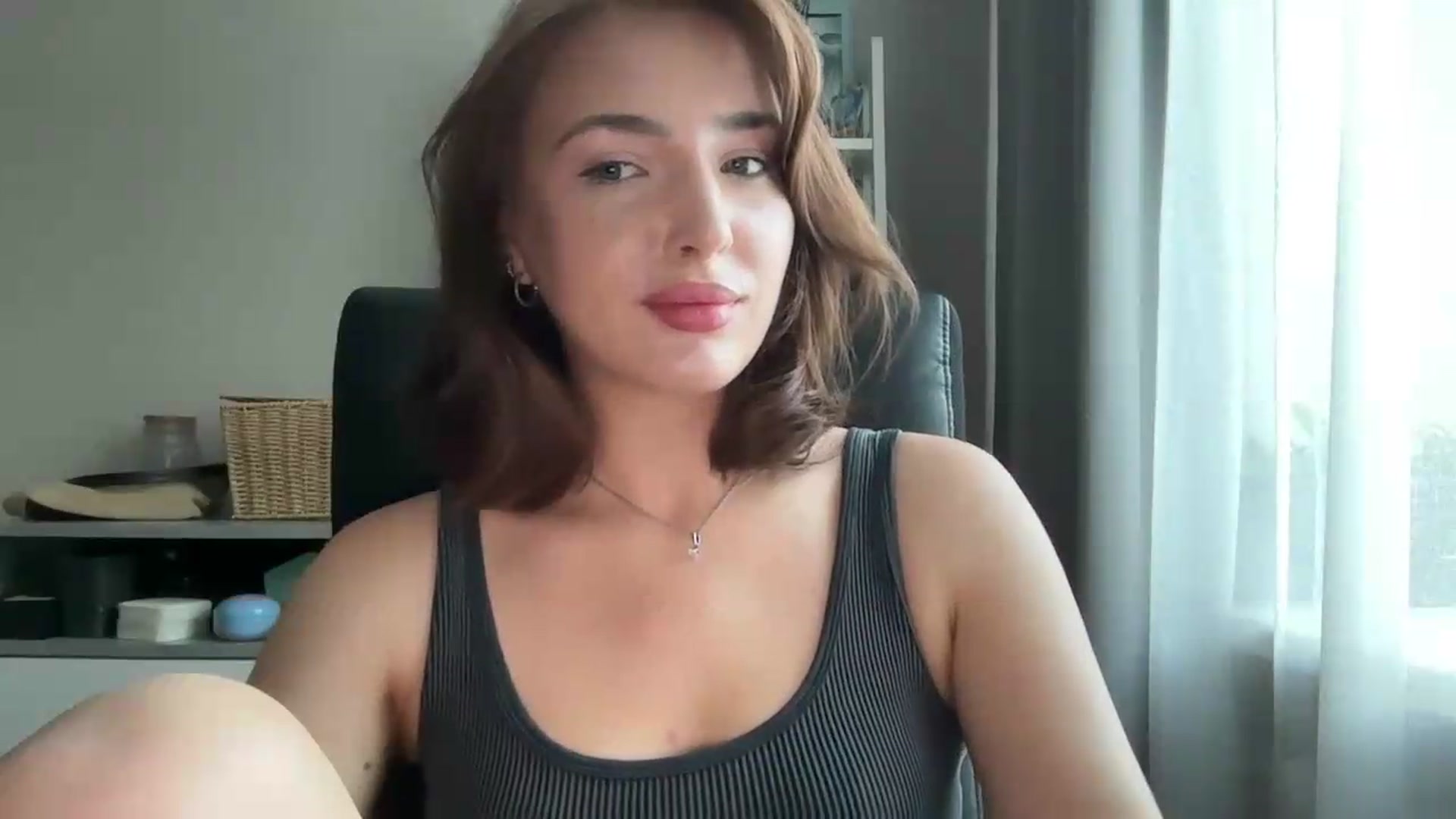 Gallery image thumbnail from Di_Pearl's myfreecams stream on, 06/27/2026, 15:08 image 9 of 20