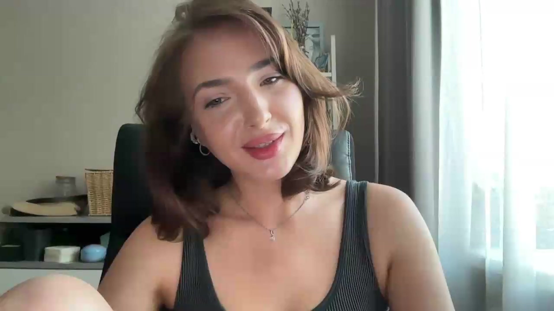 Gallery image thumbnail from Di_Pearl's myfreecams stream on, 06/27/2026, 15:08 image 20 of 20