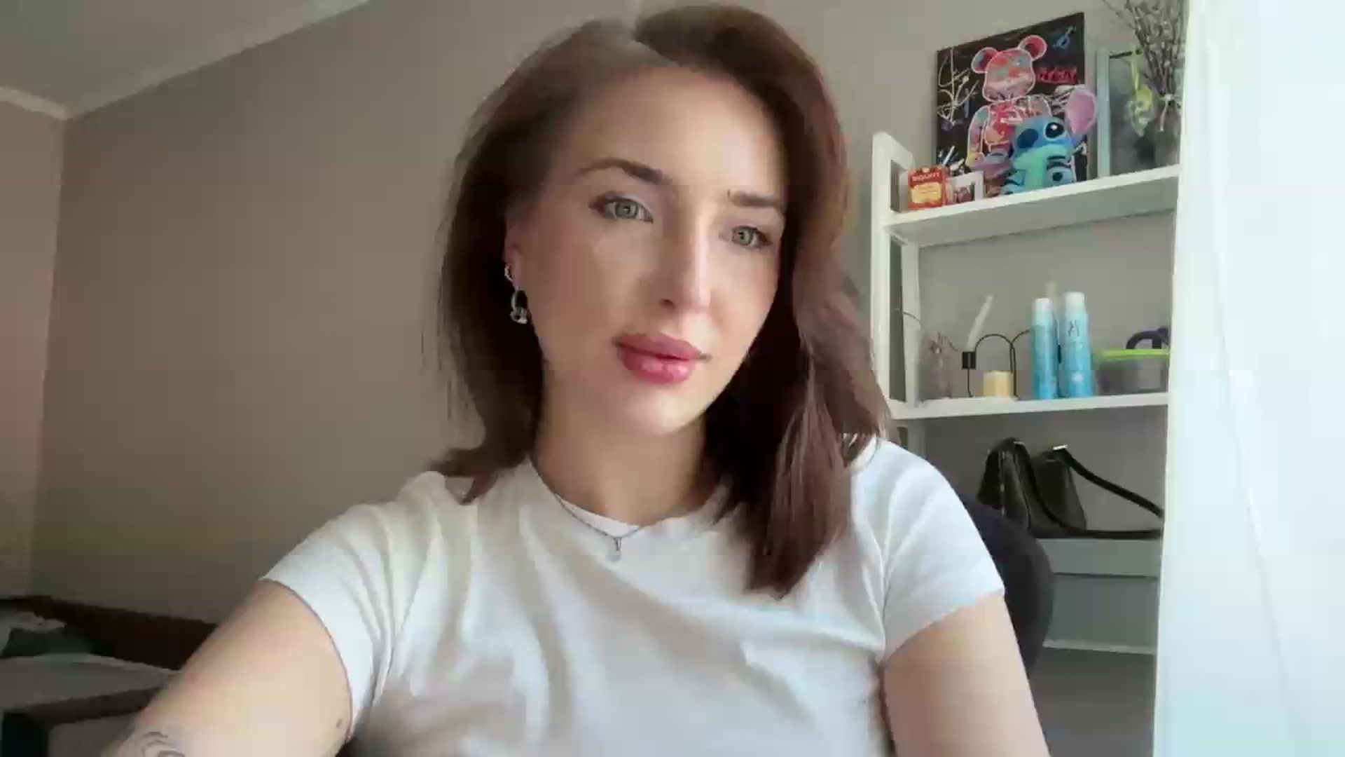Gallery image thumbnail from Di_Pearl's myfreecams stream on, 07/02/2026, 16:17 image 1 of 20