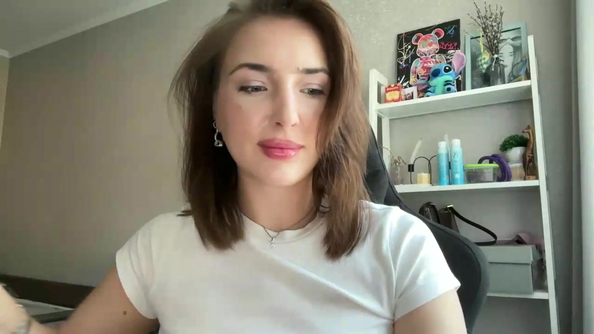 Gallery image thumbnail from Di_Pearl's myfreecams stream on, 07/02/2026, 16:17 image 6 of 20
