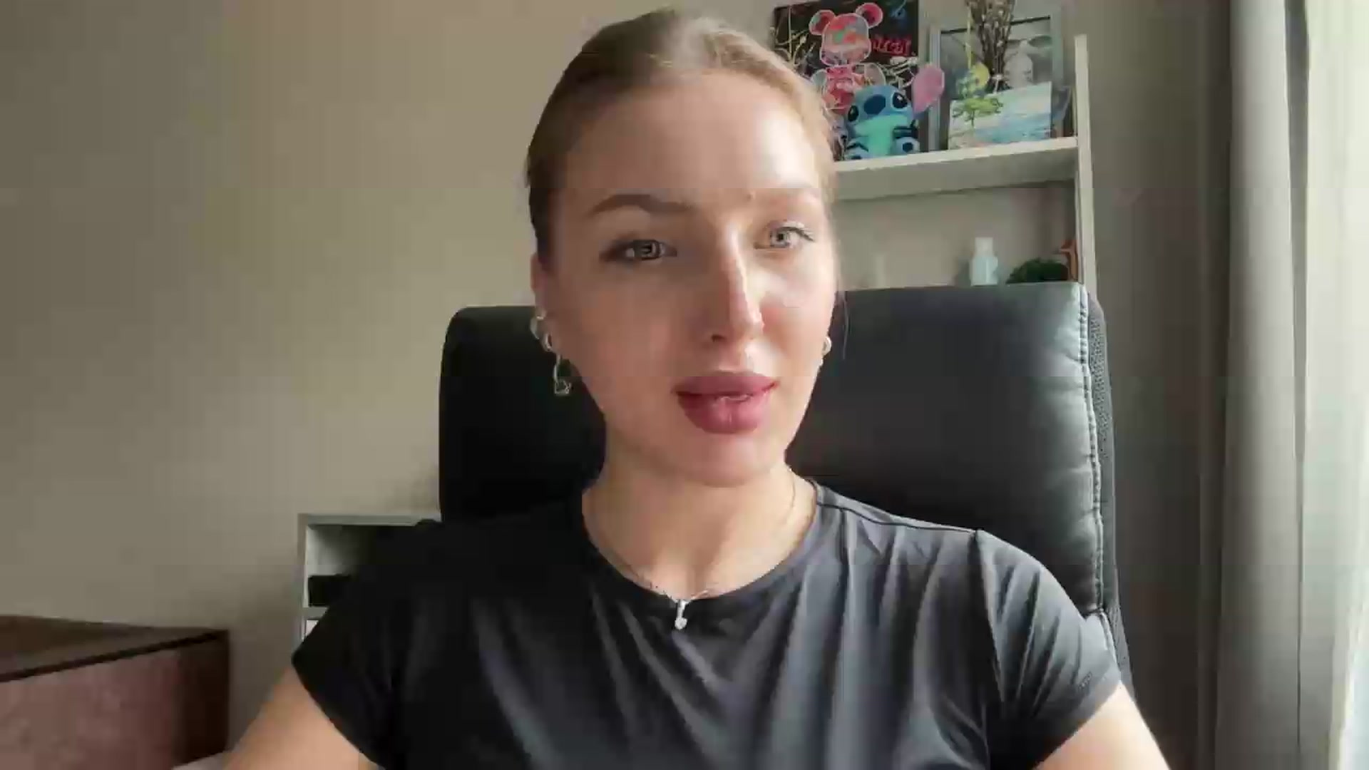 Gallery image thumbnail from Di_Pearl's myfreecams stream on, 07/20/2026, 14:52 image 1 of 20