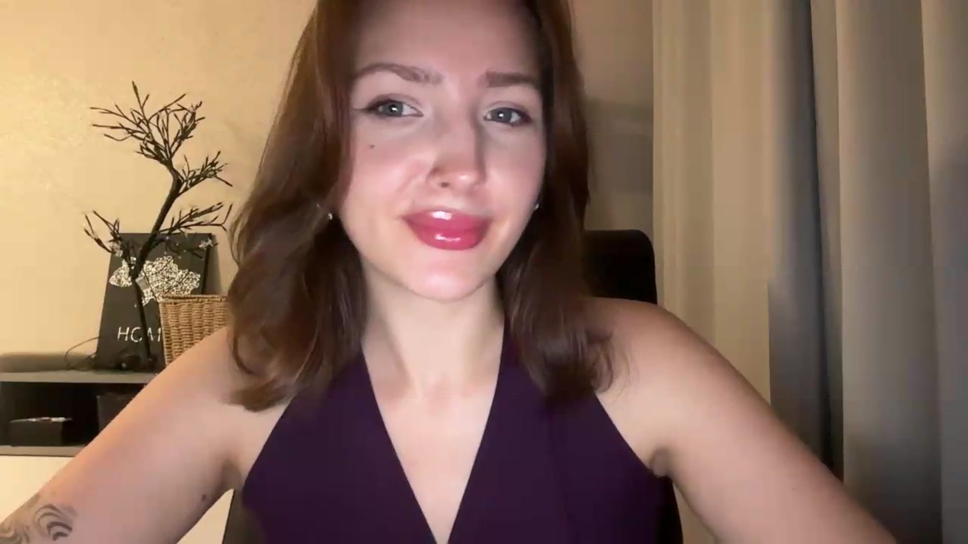 Gallery image thumbnail from Di_Pearl's myfreecams stream on, 07/27/2026, 21:46 image 5 of 20