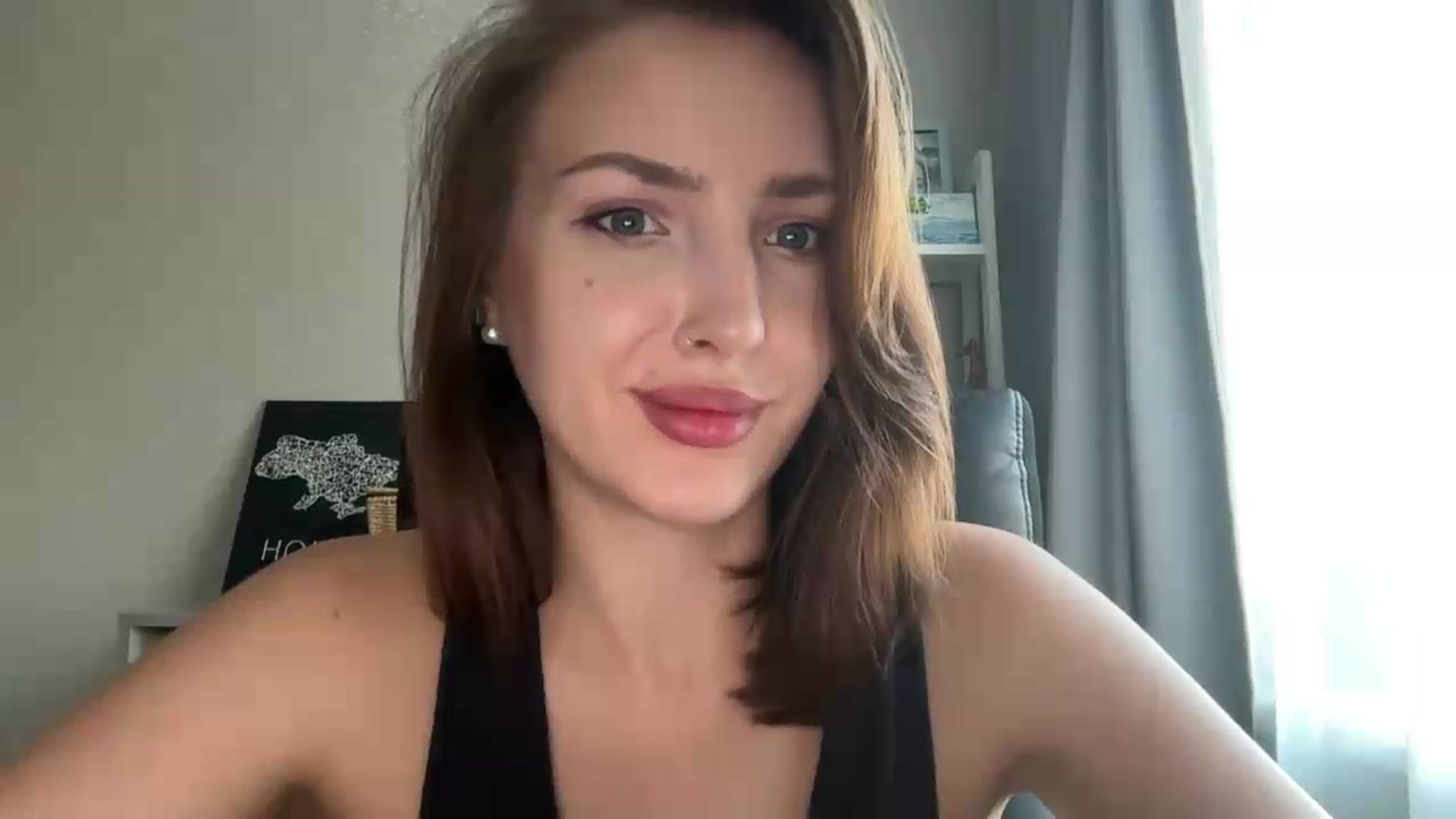 Gallery image thumbnail from Di_Pearl's myfreecams stream on, 08/11/2026, 15:04 image 20 of 20