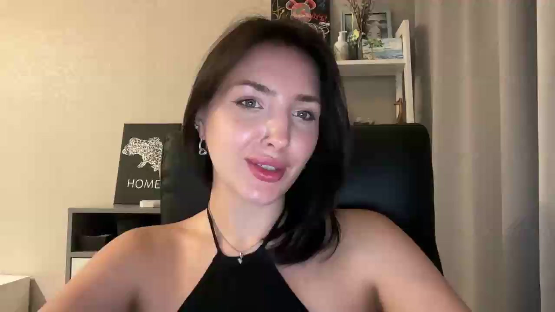 Gallery image thumbnail from Di_Pearl's myfreecams stream on, 08/21/2026, 21:22 image 12 of 20