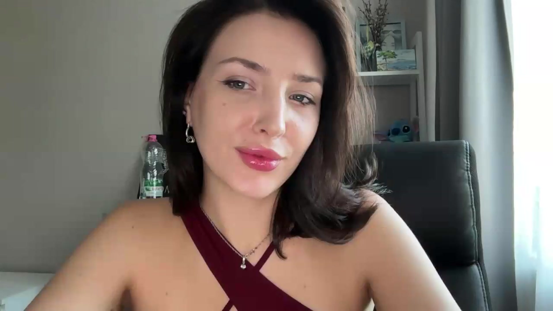 Gallery image thumbnail from Di_Pearl's myfreecams stream on, 08/29/2026, 15:06 image 17 of 20