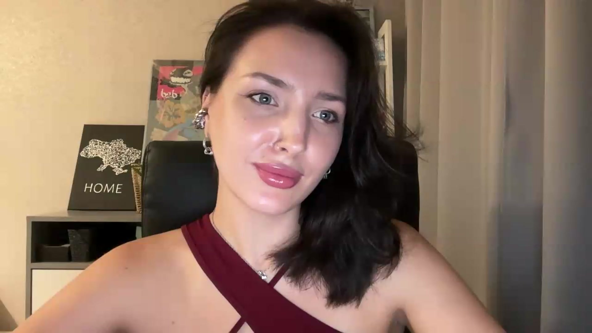 Gallery image thumbnail from Di_Pearl's myfreecams stream on, 08/29/2026, 22:22 image 6 of 20