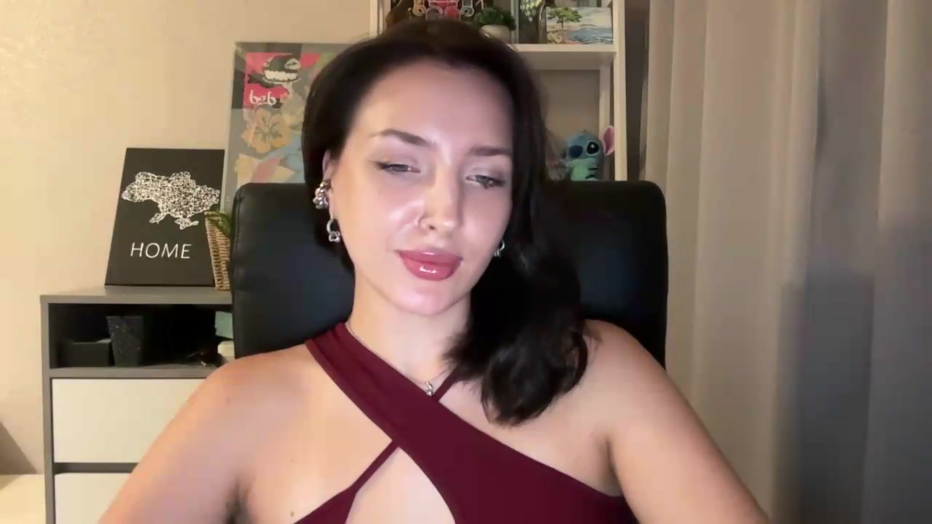 Gallery image thumbnail from Di_Pearl's myfreecams stream on, 08/29/2026, 22:22 image 7 of 20