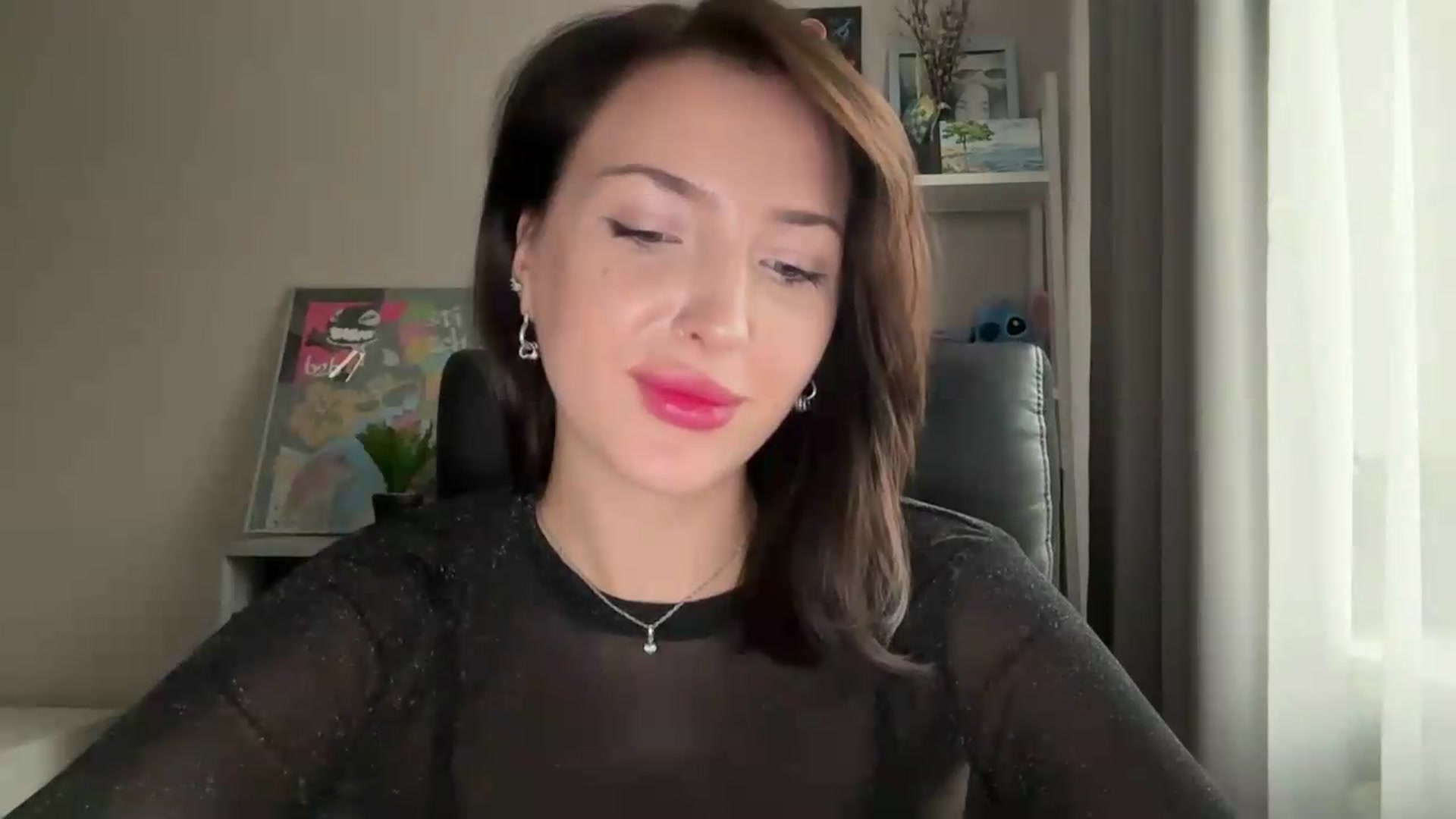 Gallery image thumbnail from Di_Pearl's myfreecams stream on, 08/30/2026, 15:31 image 17 of 20