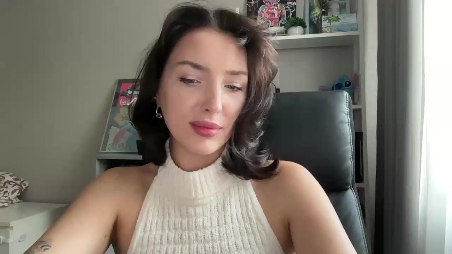 Gallery image thumbnail from Di_Pearl's myfreecams stream on, 09/03/2026, 14:16 image 5 of 20