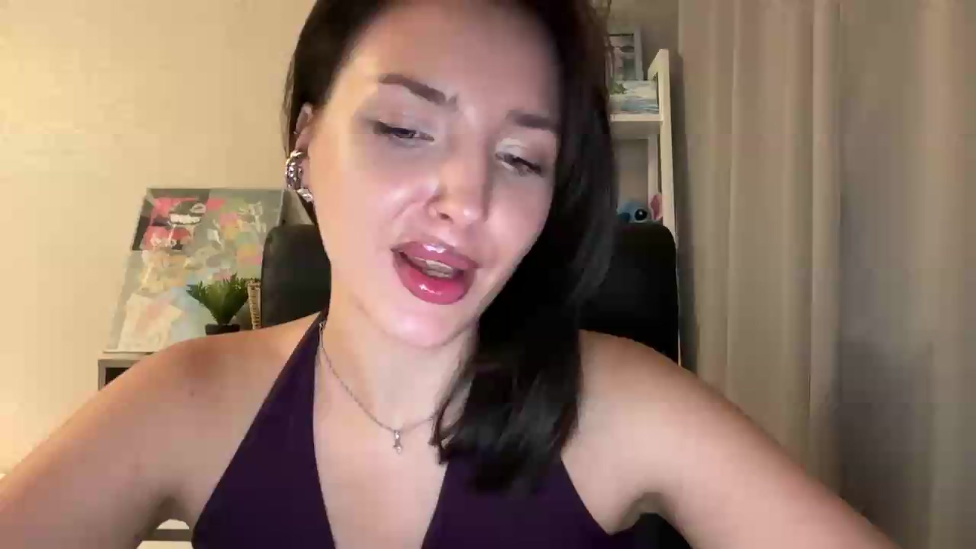 Gallery image thumbnail from Di_Pearl's myfreecams stream on, 09/06/2026, 22:11 image 11 of 20
