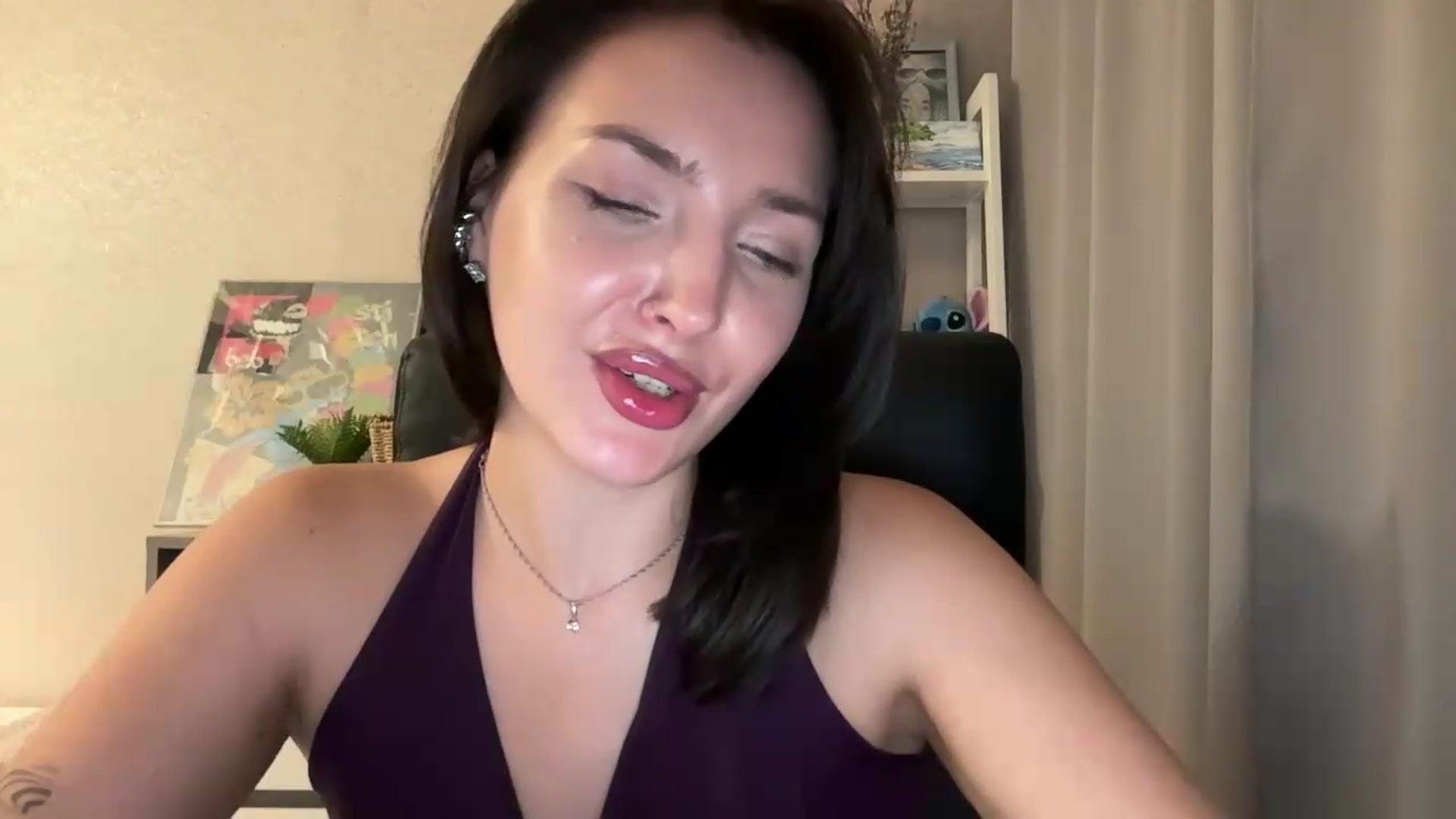 Gallery image thumbnail from Di_Pearl's myfreecams stream on, 09/06/2026, 22:11 image 8 of 20