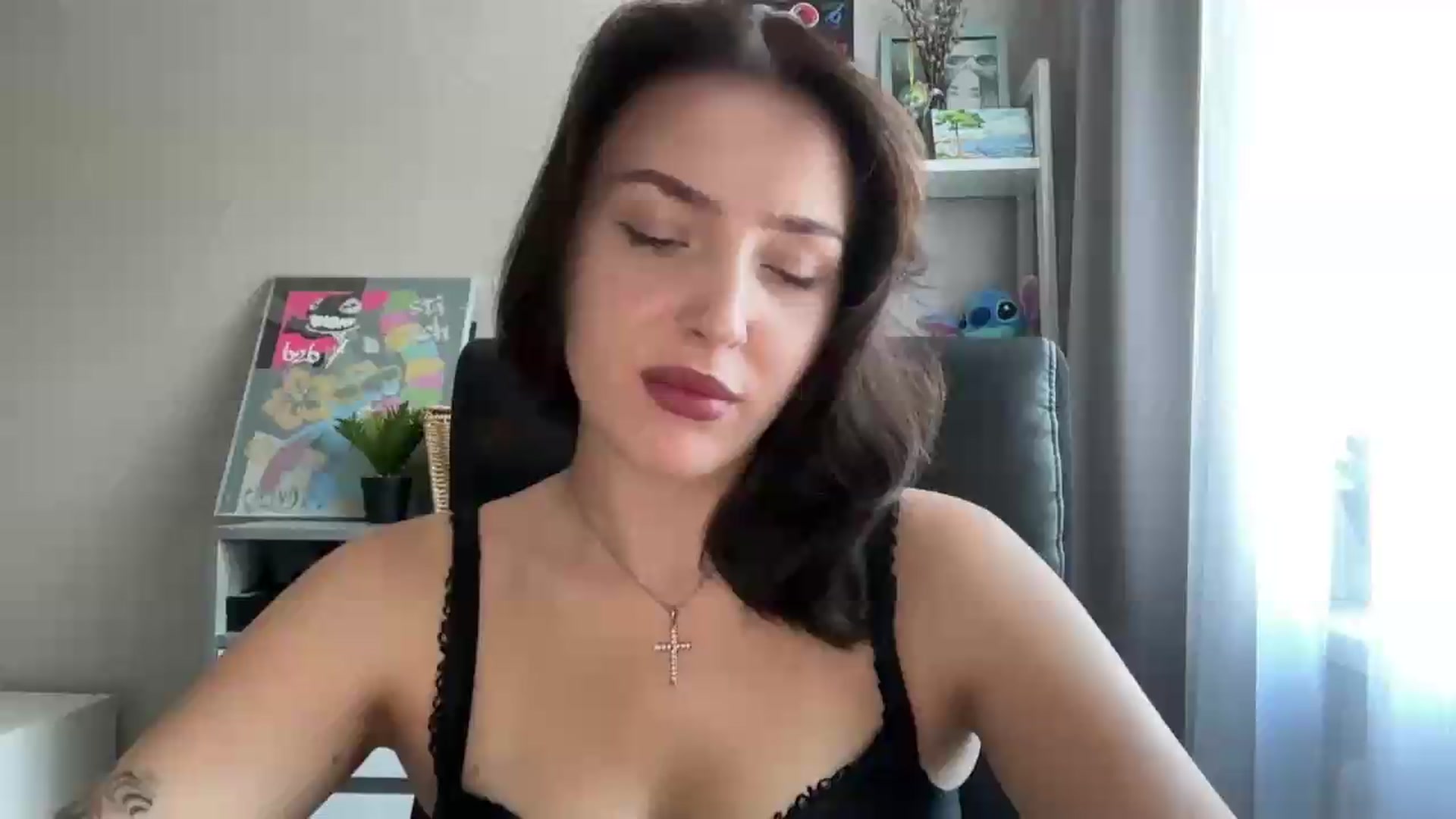 Gallery image thumbnail from Di_Pearl's myfreecams stream on, 09/08/2026, 13:46 image 3 of 20