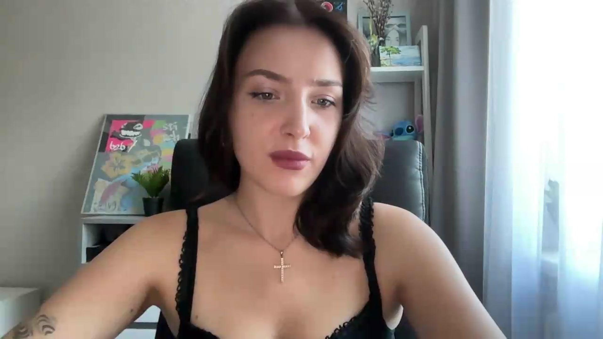 Gallery image thumbnail from Di_Pearl's myfreecams stream on, 09/08/2026, 13:46 image 4 of 20