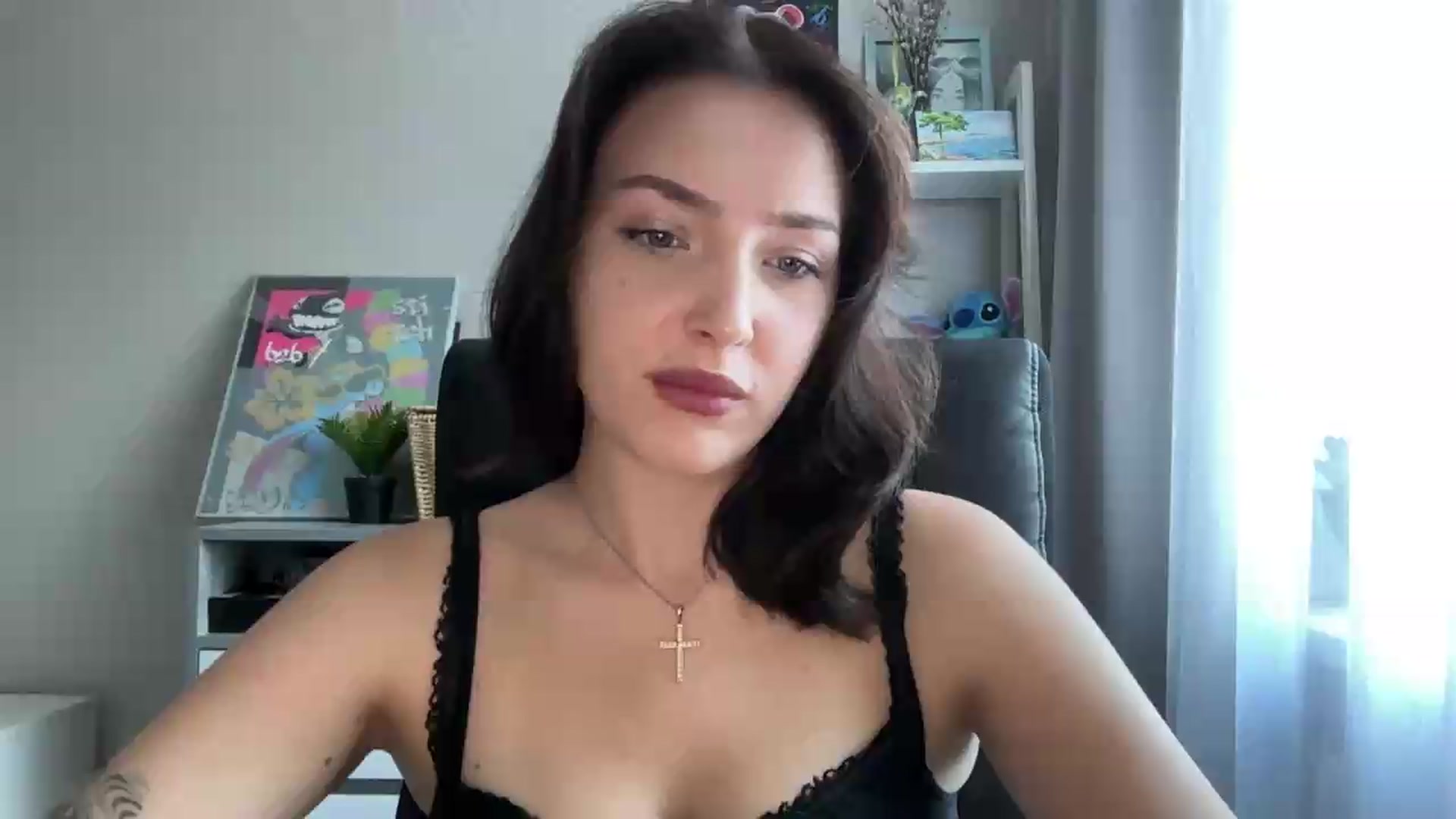 Gallery image thumbnail from Di_Pearl's myfreecams stream on, 09/08/2026, 13:46 image 5 of 20