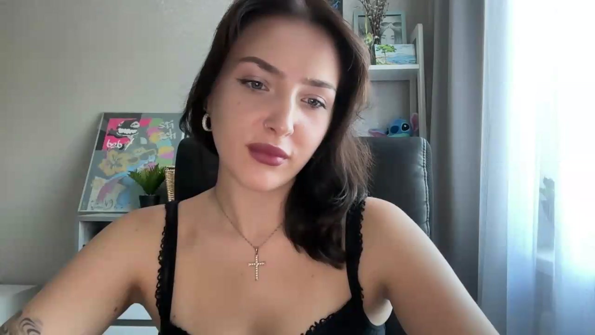 Gallery image thumbnail from Di_Pearl's myfreecams stream on, 09/08/2026, 13:46 image 14 of 20