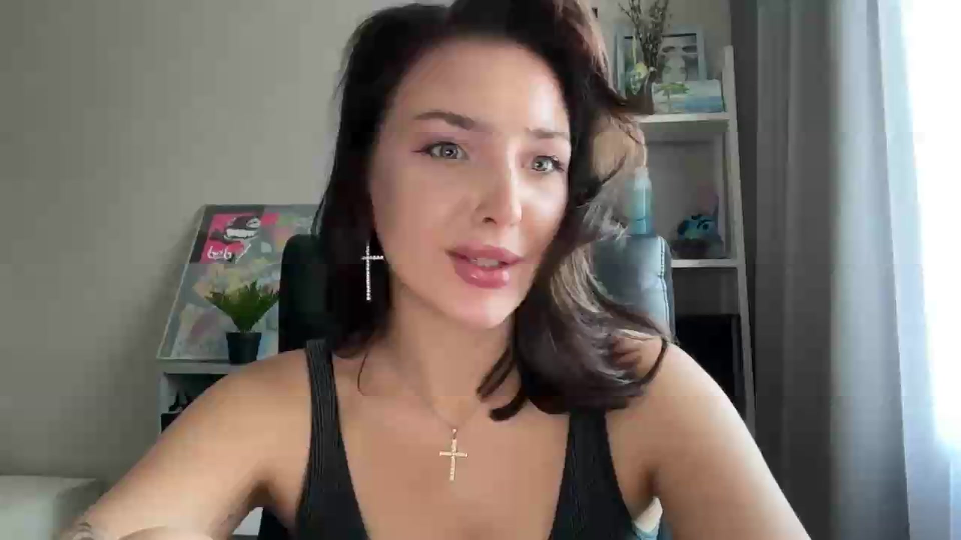 Gallery image thumbnail from Di_Pearl's myfreecams stream on, 09/11/2026, 14:45 image 1 of 20