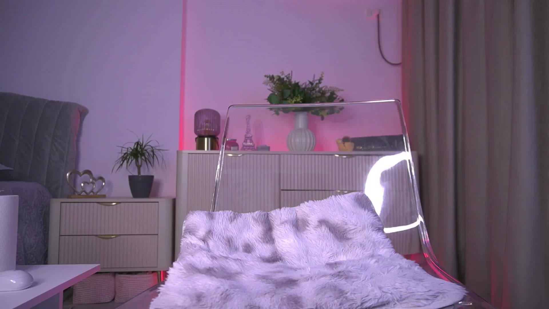 Gallery image thumbnail from Diaaa's myfreecams stream on, 03/11/2026, 21:17 image 7 of 20