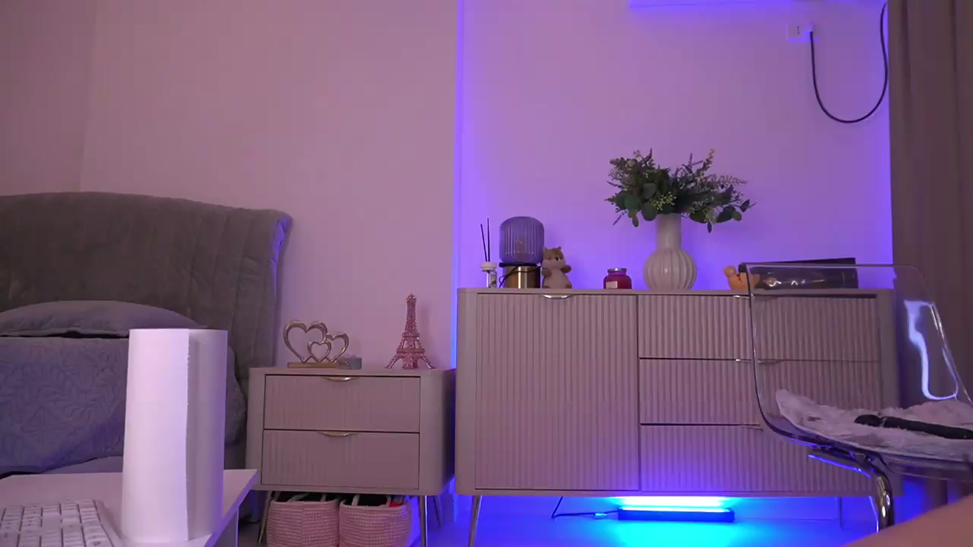 Gallery image thumbnail from Diaaa's myfreecams stream on, 06/06/2026, 09:04 image 3 of 20