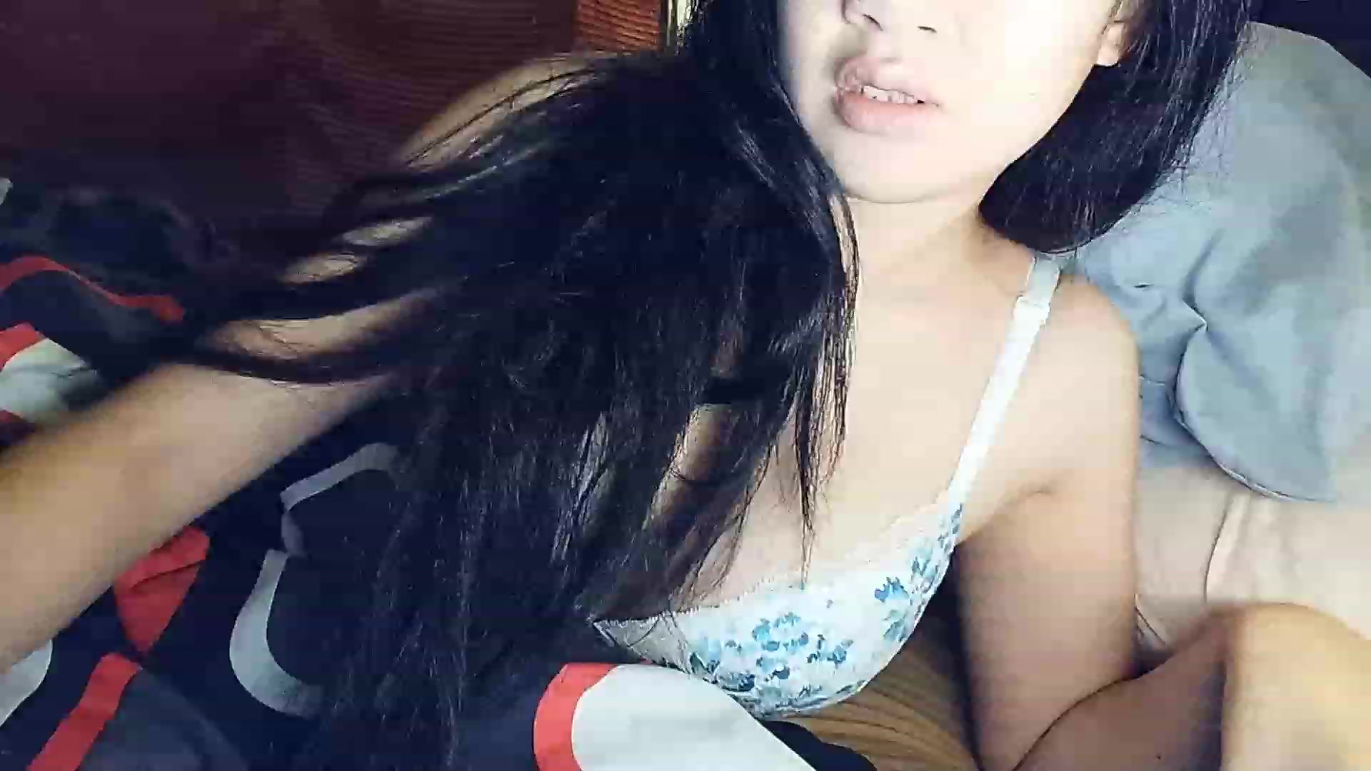 Gallery image thumbnail from Dialin_'s myfreecams stream on, 10/08/2023, 05:09 image 10 of 20
