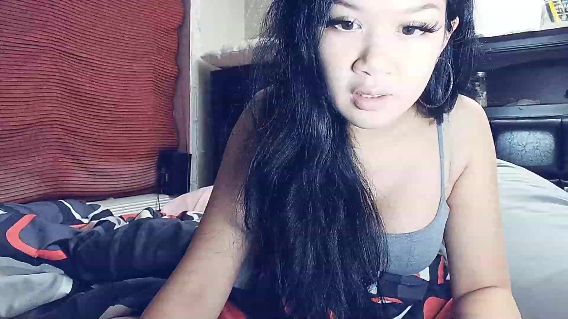 Gallery image thumbnail from Dialin_'s myfreecams stream on, 11/24/2023, 05:45 image 7 of 20
