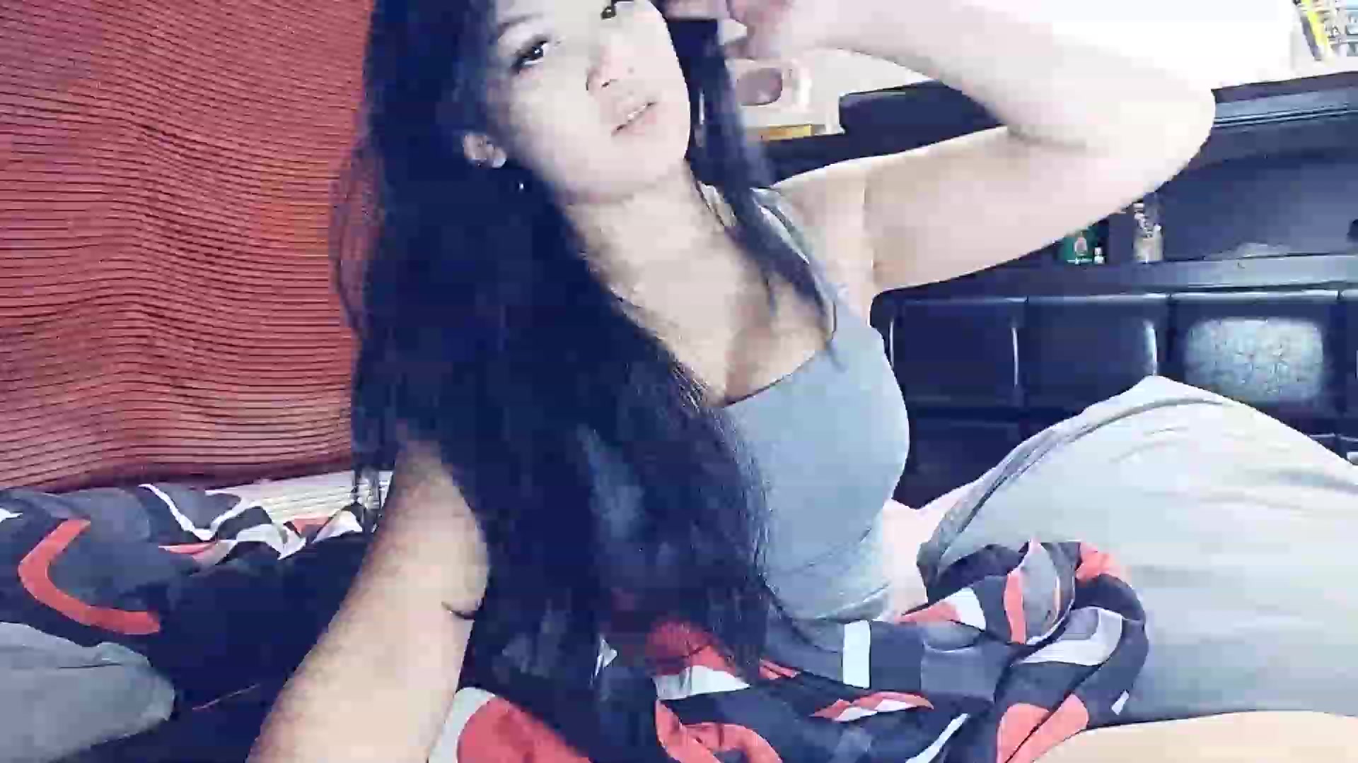 Gallery image thumbnail from Dialin_'s myfreecams stream on, 11/24/2023, 05:45 image 10 of 20