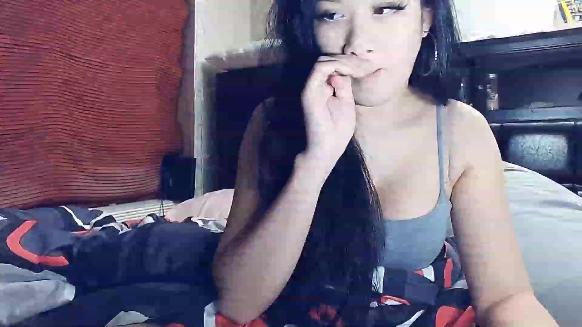Gallery image thumbnail from Dialin_'s myfreecams stream on, 11/24/2023, 05:45 image 9 of 20