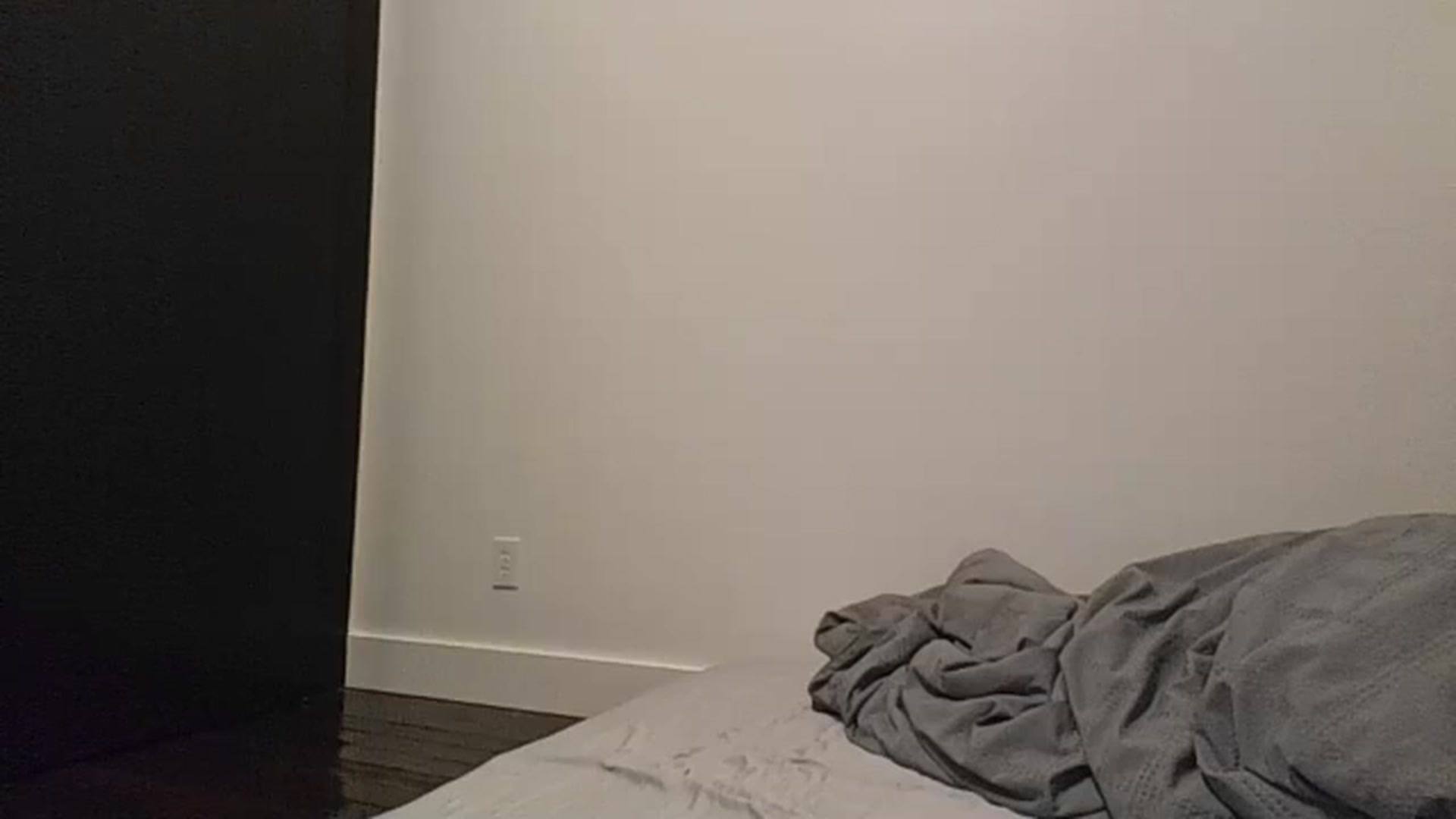 Gallery image thumbnail from Dialin_'s myfreecams stream on, 07/05/2024, 03:24 image 8 of 20