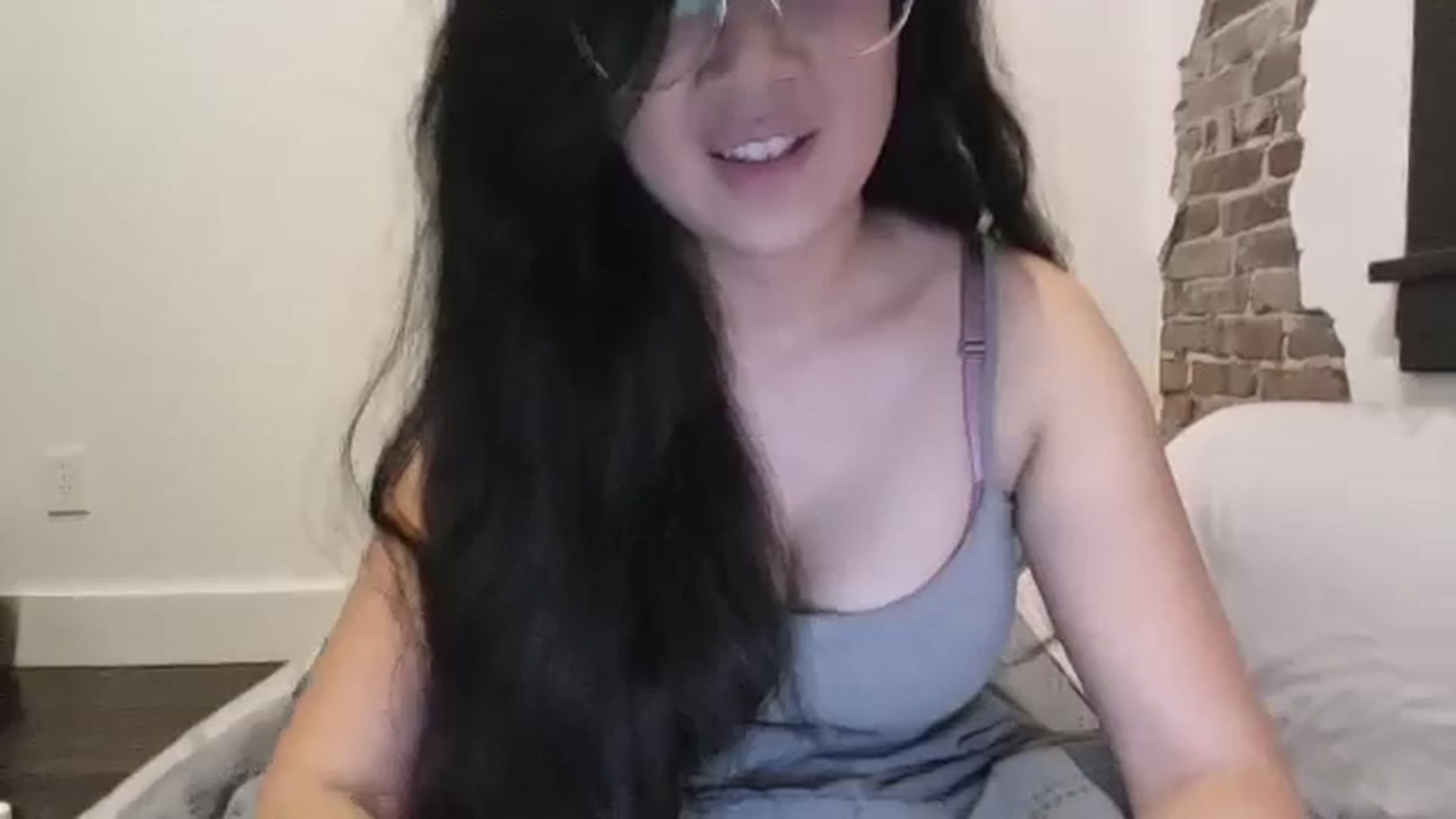 Gallery image thumbnail from Dialin_'s myfreecams stream on, 07/21/2024, 01:00 image 10 of 20