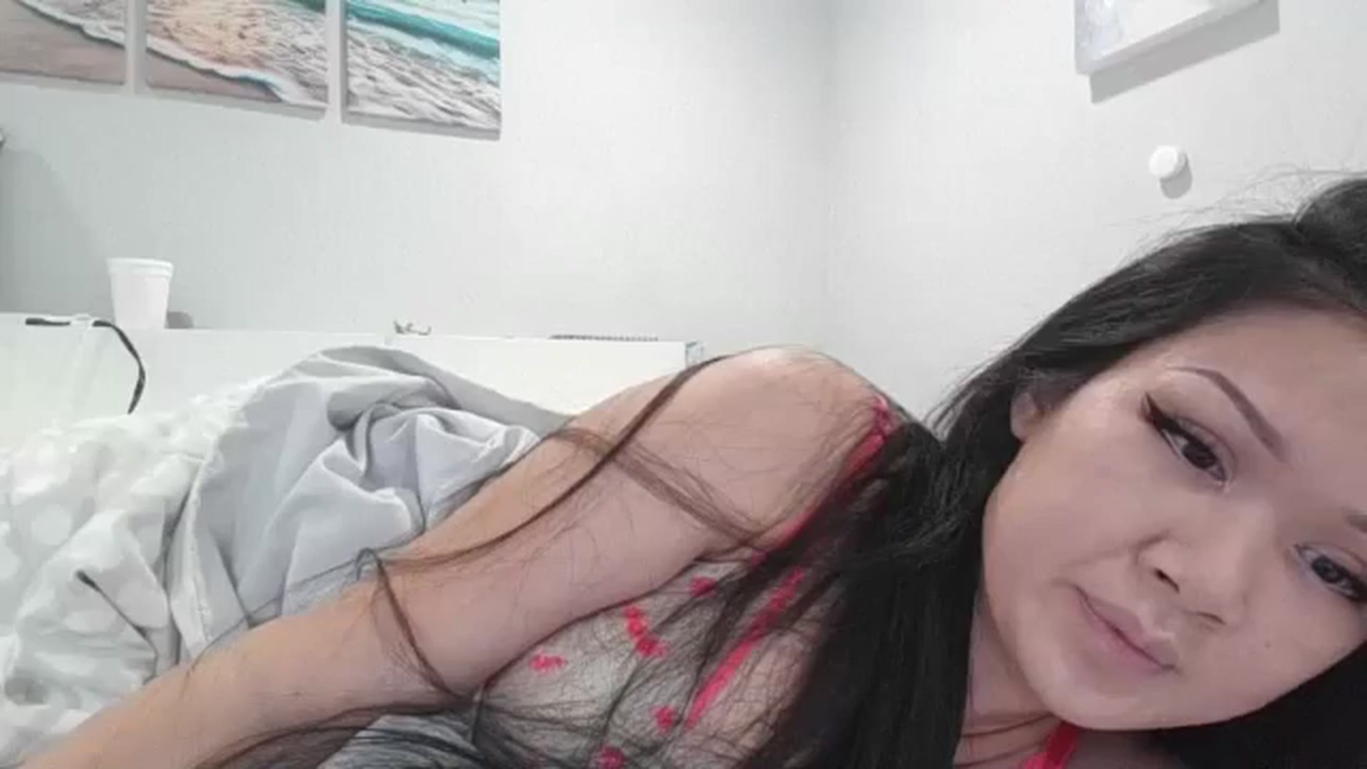 Gallery image thumbnail from Dialin_'s myfreecams stream on, 12/27/2024, 03:15 image 15 of 20
