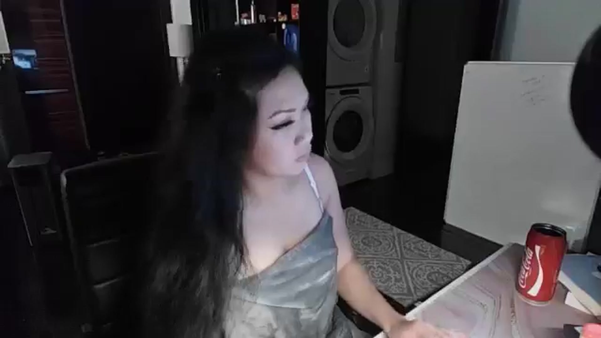 Gallery image thumbnail from Dialin_'s myfreecams stream on, 04/19/2025, 04:28 image 5 of 20