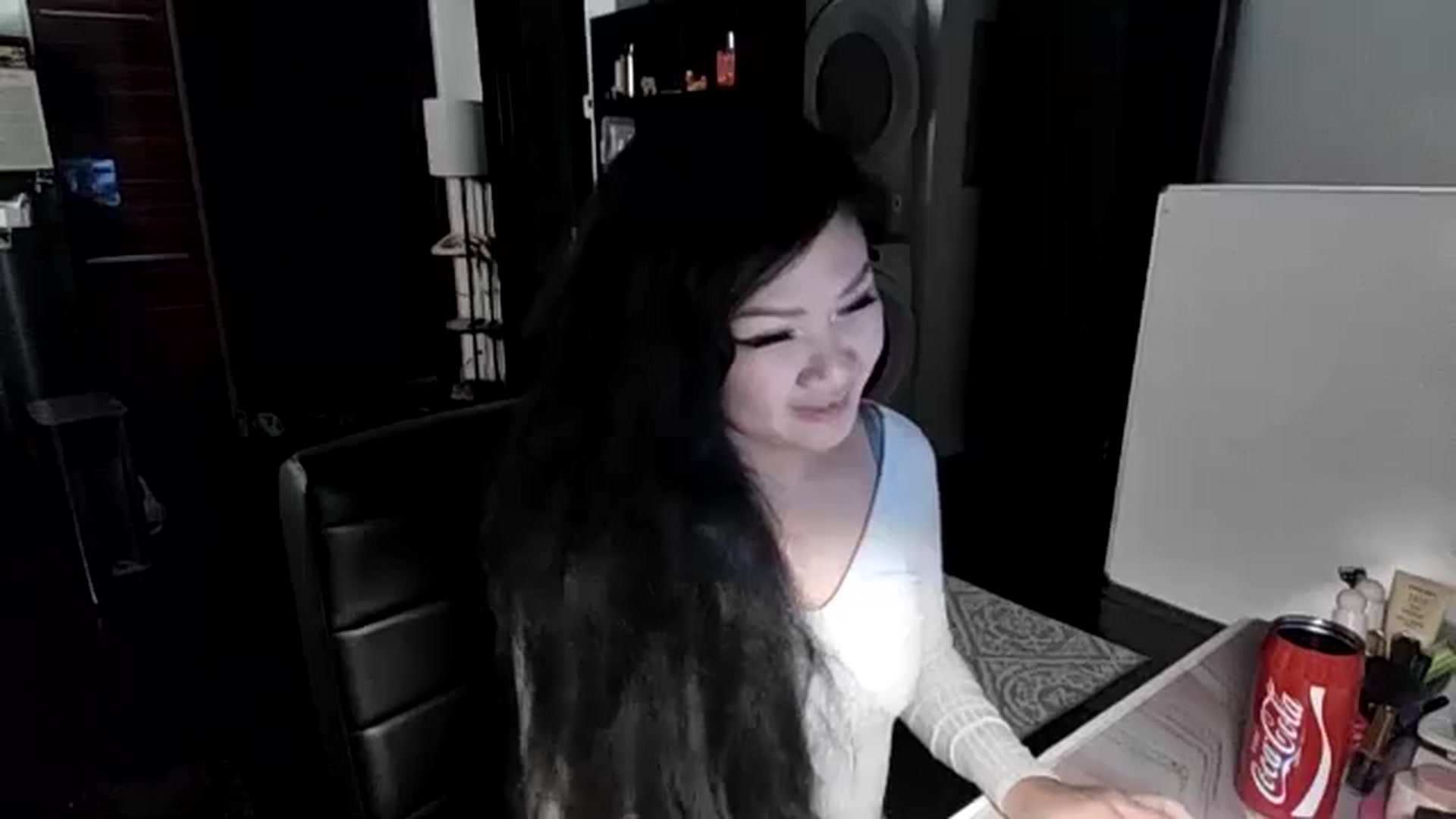 Gallery image thumbnail from Dialin_'s myfreecams stream on, 05/10/2025, 05:21 image 4 of 20