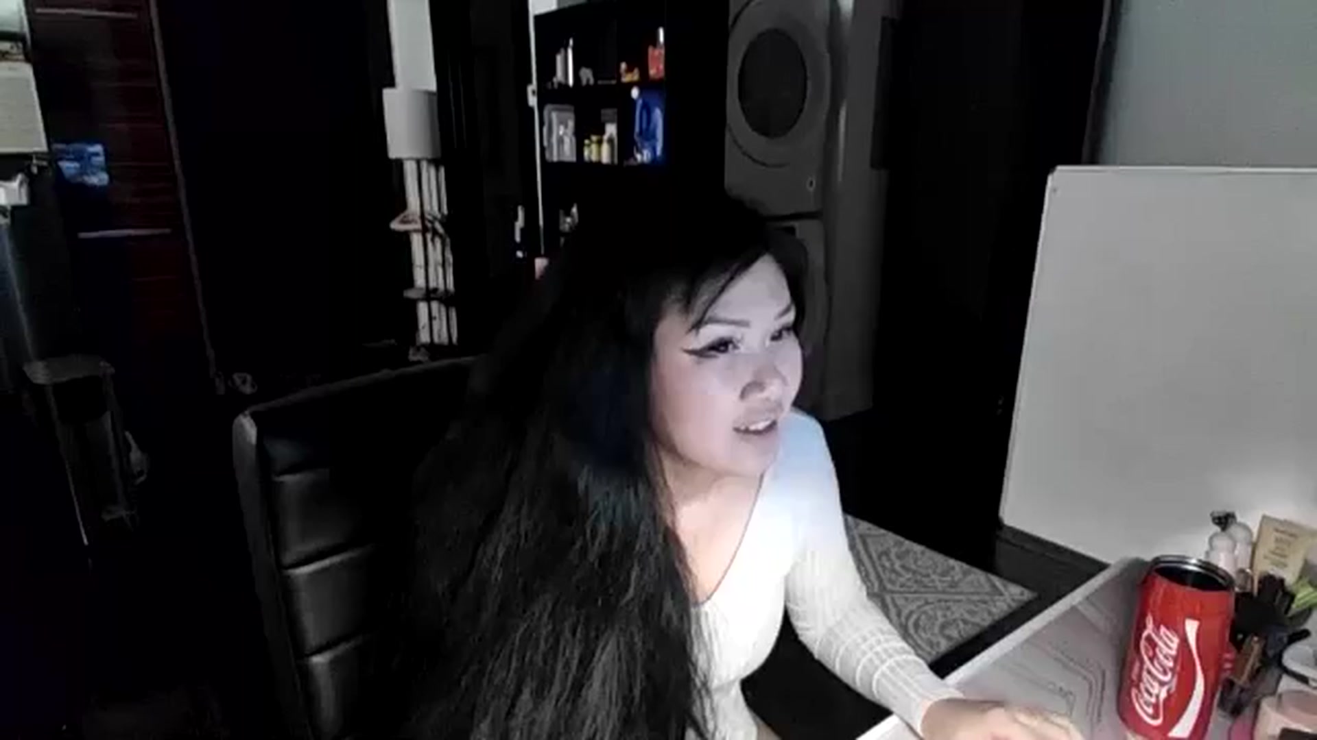 Gallery image thumbnail from Dialin_'s myfreecams stream on, 05/10/2025, 05:21 image 9 of 20