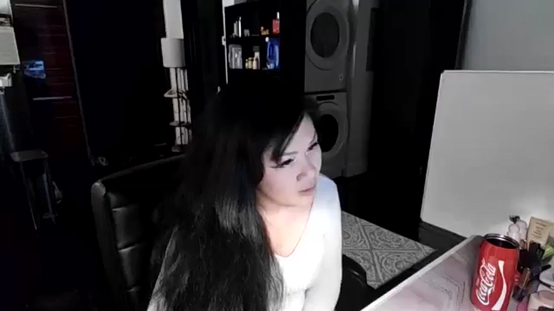 Gallery image thumbnail from Dialin_'s myfreecams stream on, 05/10/2025, 05:21 image 2 of 20