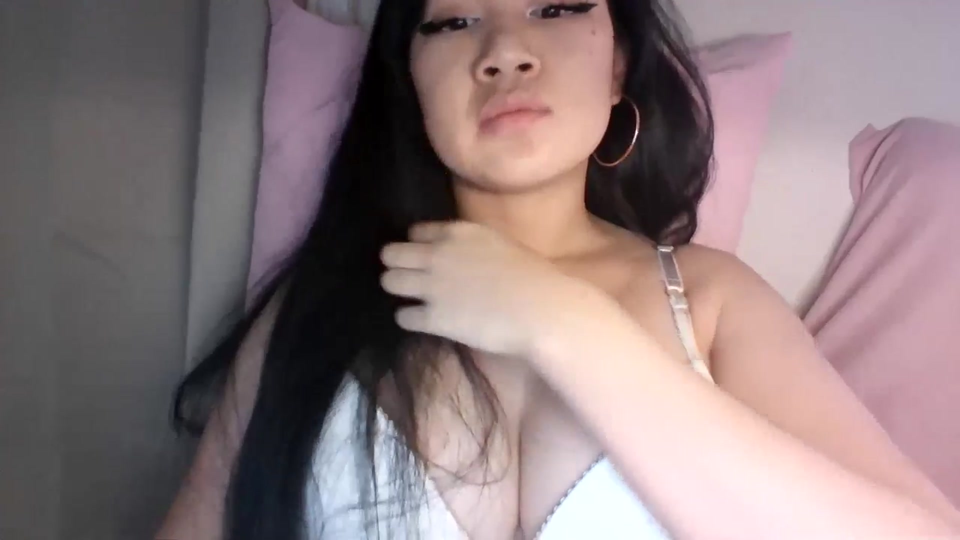 Gallery image thumbnail from Dialin_'s myfreecams stream on, 06/30/2025, 23:52 image 19 of 20