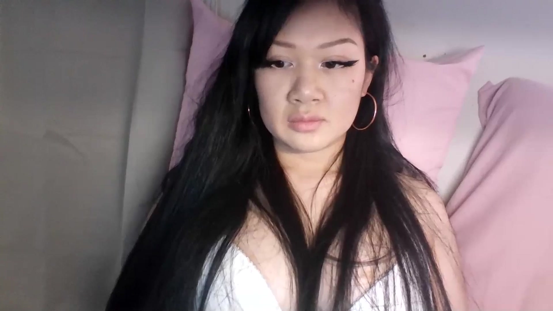 Gallery image thumbnail from Dialin_'s myfreecams stream on, 06/30/2025, 23:52 image 5 of 20
