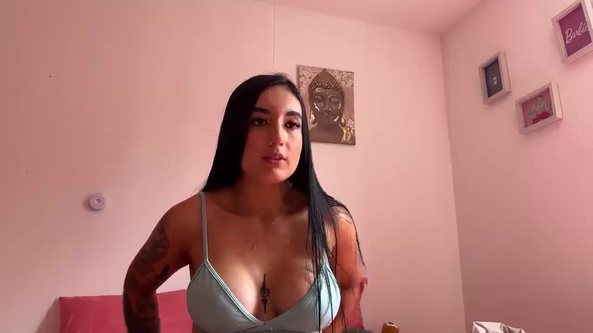 Gallery image thumbnail from Diamond777's myfreecams stream on, 03/01/2025, 18:39 image 9 of 20