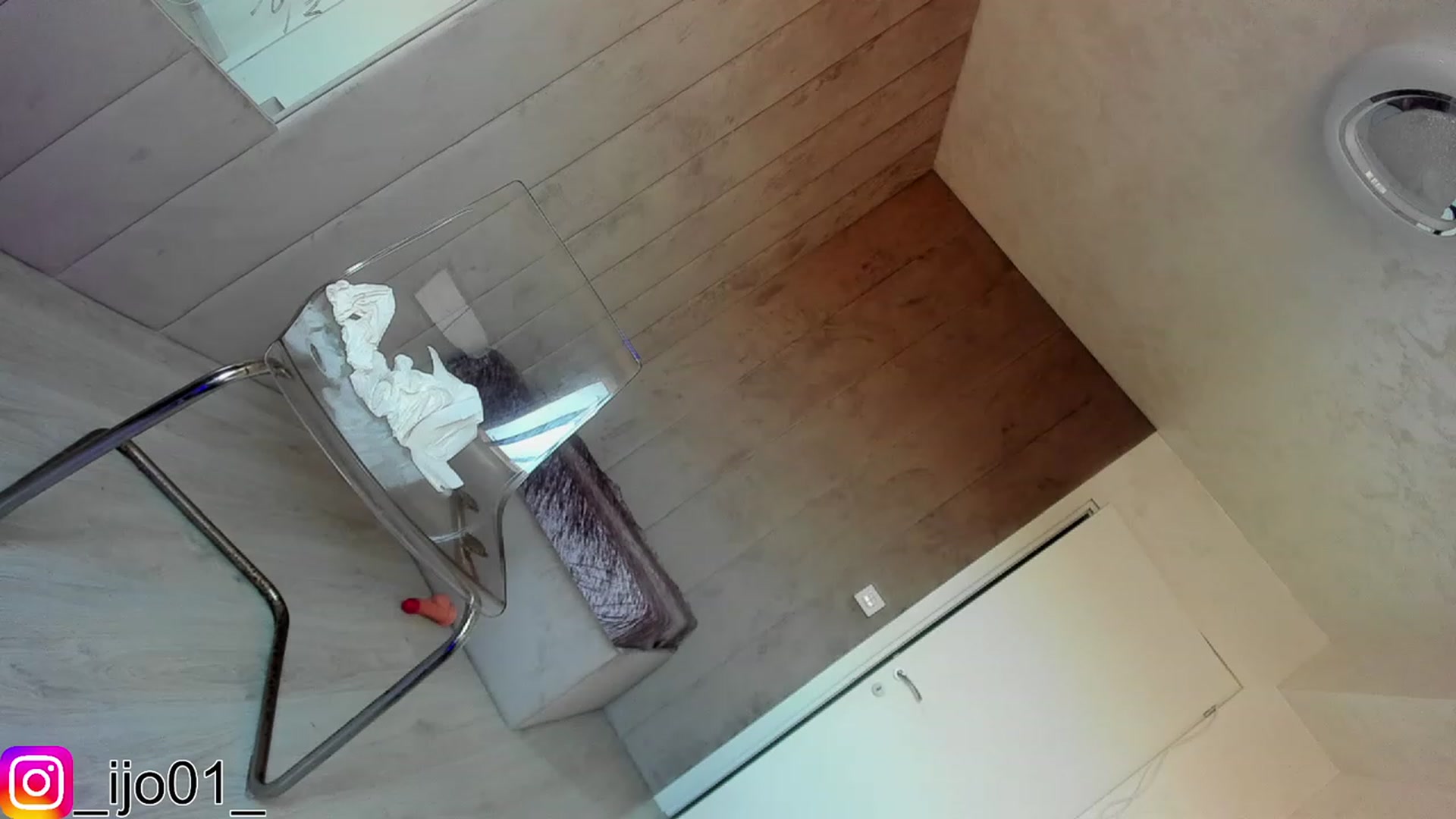 Gallery image thumbnail from DiamondJo_'s myfreecams stream on, 12/30/2022, 13:26 image 17 of 20