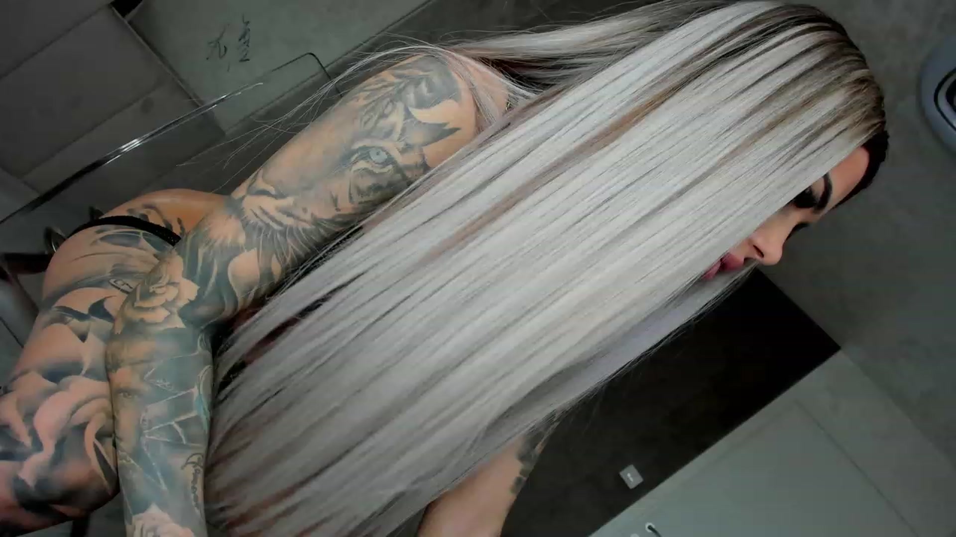 Gallery image thumbnail from DiamondJo_'s myfreecams stream on, 01/23/2023, 15:30 image 1 of 20