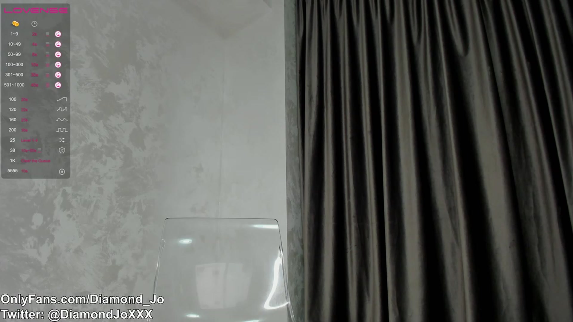 Gallery image thumbnail from DiamondJo_'s myfreecams stream on, 03/29/2023, 24:18 image 12 of 20