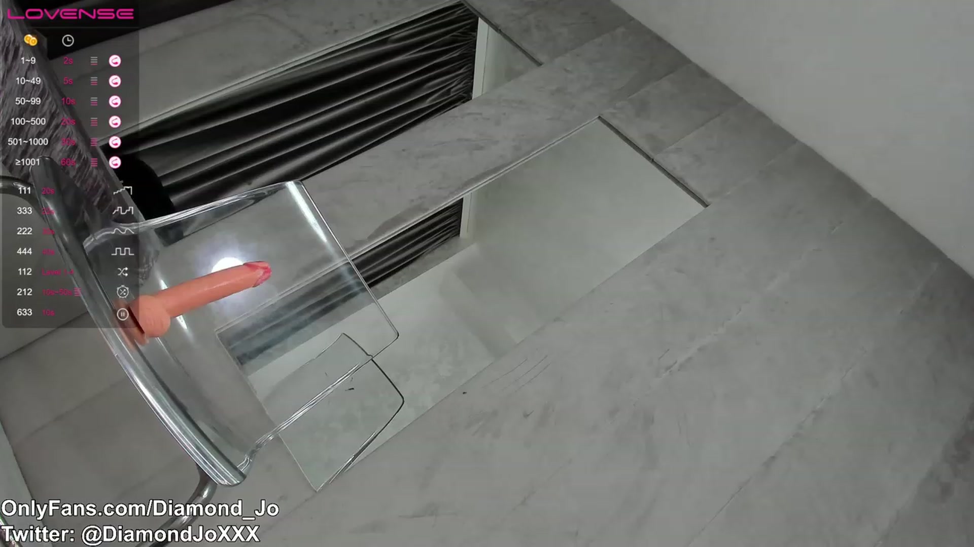 Gallery image thumbnail from DiamondJo_'s myfreecams stream on, 06/18/2023, 23:27 image 4 of 20