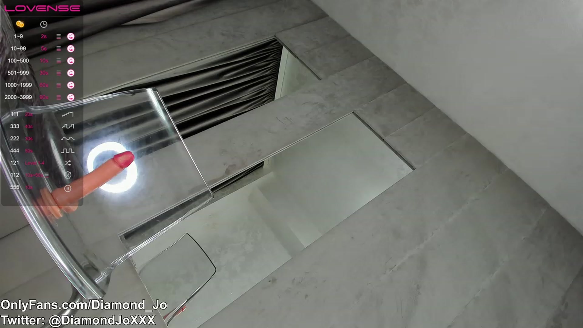 Gallery image thumbnail from DiamondJo_'s myfreecams stream on, 07/18/2023, 02:32 image 8 of 20