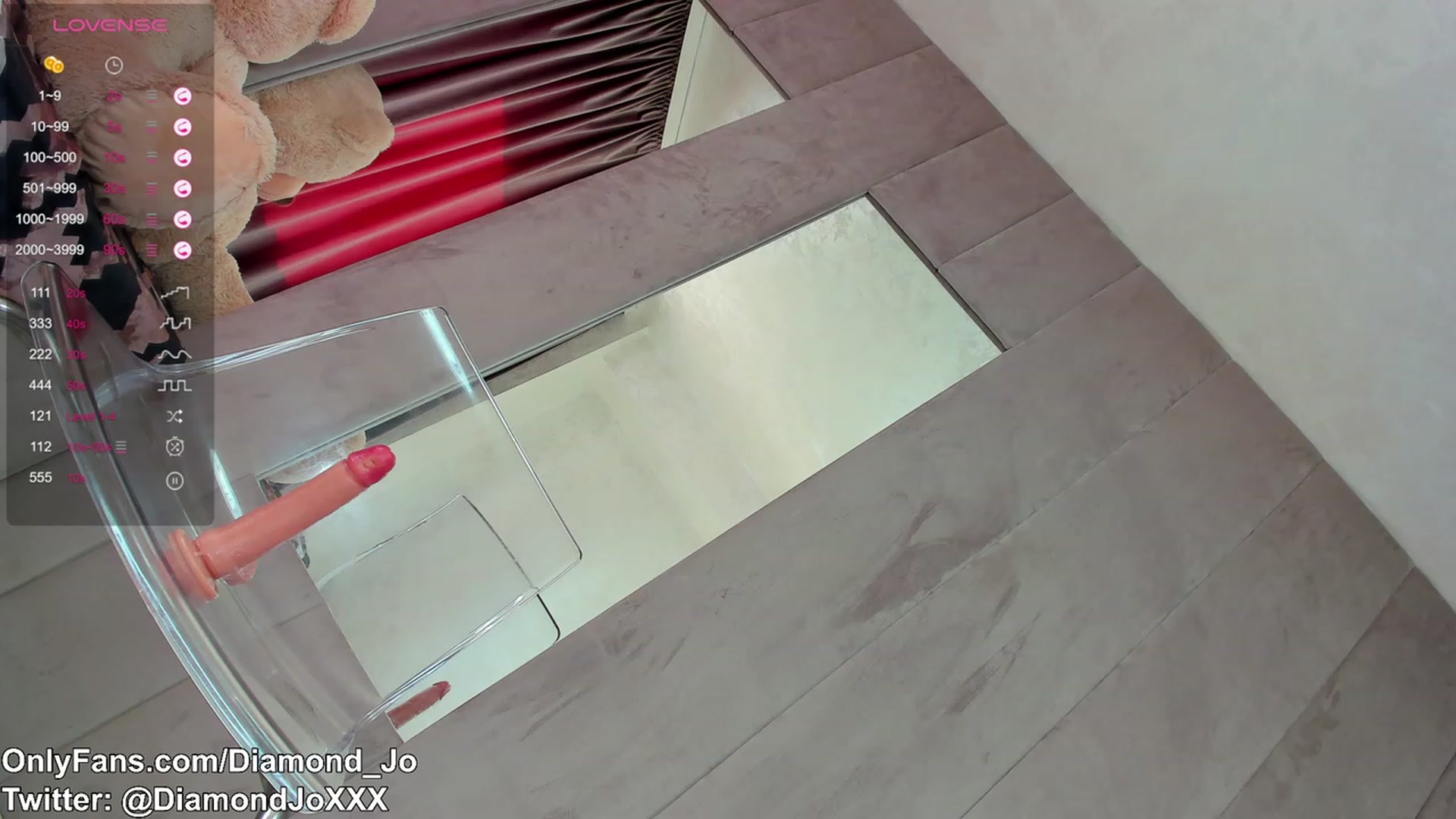 Gallery image thumbnail from DiamondJo_'s myfreecams stream on, 08/21/2023, 08:17 image 4 of 20
