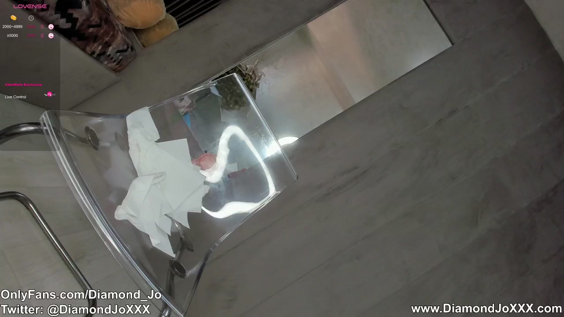Gallery image thumbnail from DiamondJo_'s myfreecams stream on, 03/17/2024, 12:36 image 20 of 20