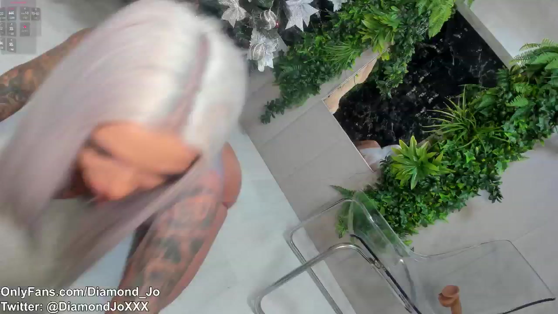 Gallery image thumbnail from DiamondJo_'s myfreecams stream on, 12/29/2024, 10:16 image 5 of 20