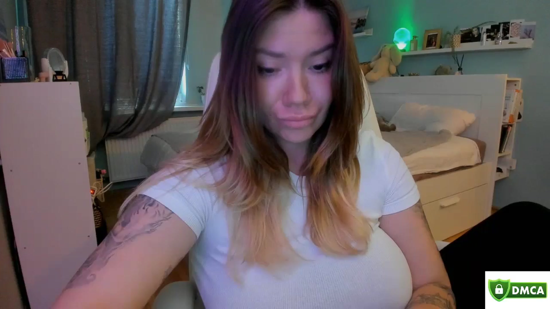 Gallery image thumbnail from DiamondNicky's myfreecams stream on, 06/11/2024, 12:17 image 6 of 20
