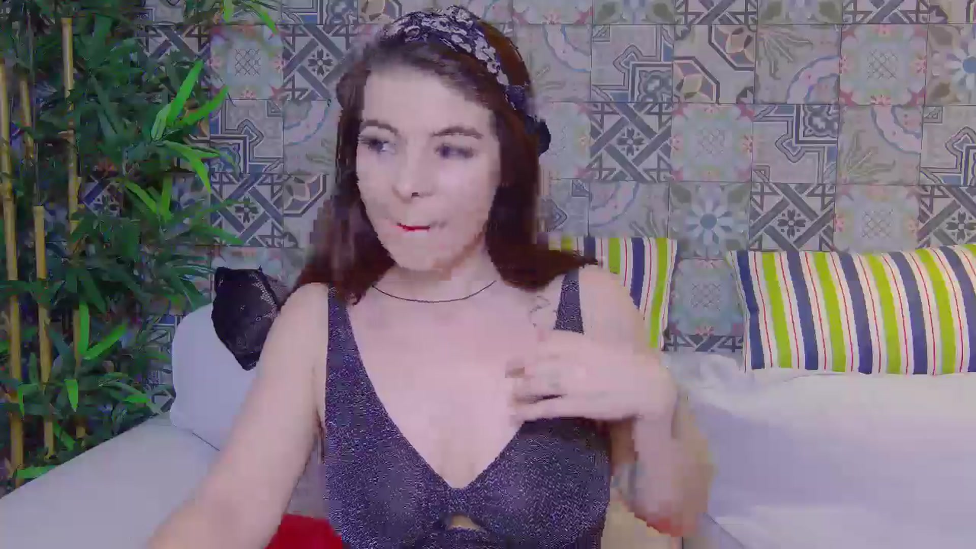 Gallery image thumbnail from DiamondStar_'s myfreecams stream on, 01/16/2025, 24:00 image 15 of 20